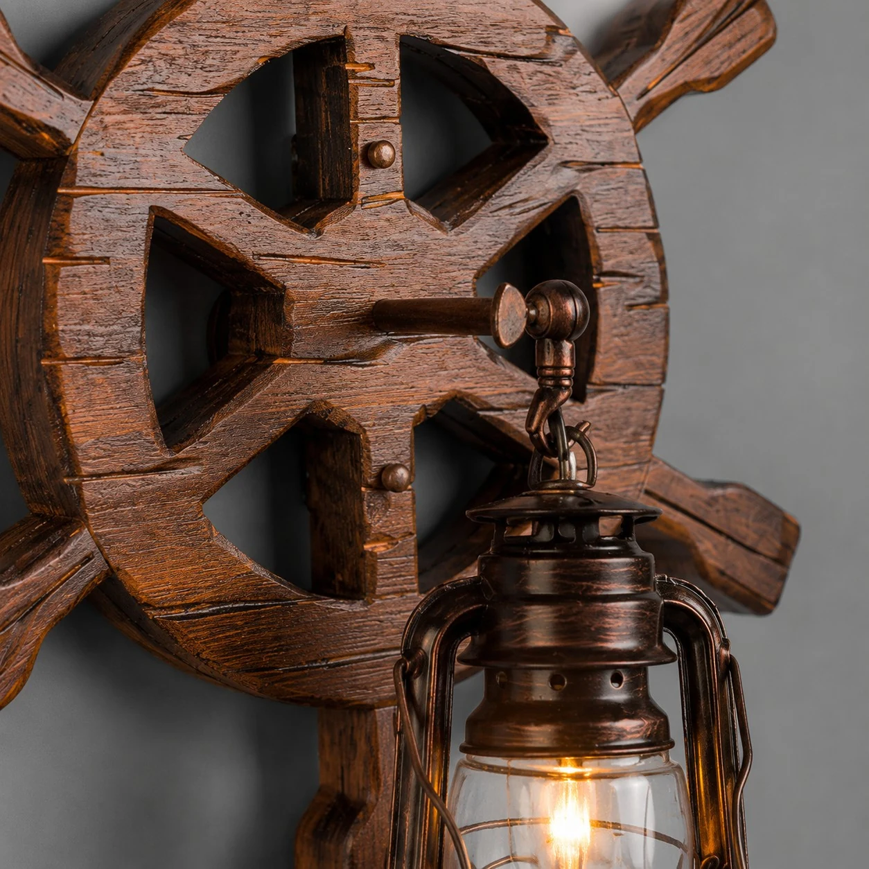 Ship Wheel Wood Grain Detail