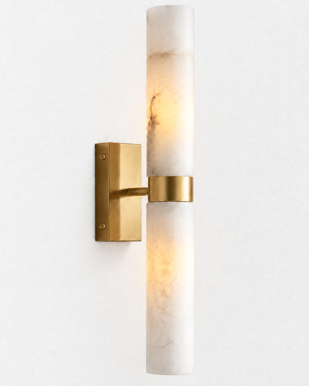 Dani wall sconce in Getrommeltes Messing with Natur-Alabaster shades